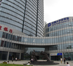 ��ͨ�ķ�������Ϲ㳡